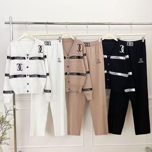 2025春秋新女小香风宽松套装