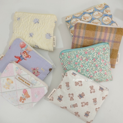 152【买二送一】进口碎花小熊格纹小收纳包