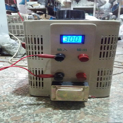 直销 全铜TDGC2J-8KVA调压器8000w单相输入220V输出0-500V