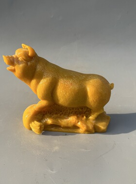 批发仿树脂生肖猪摆件 树脂十二生肖猪家居办公摆件工艺品