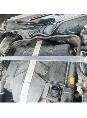 04-09款W211 E级E280顶吧平衡杆防侧倾加固稳定前顶吧改装件