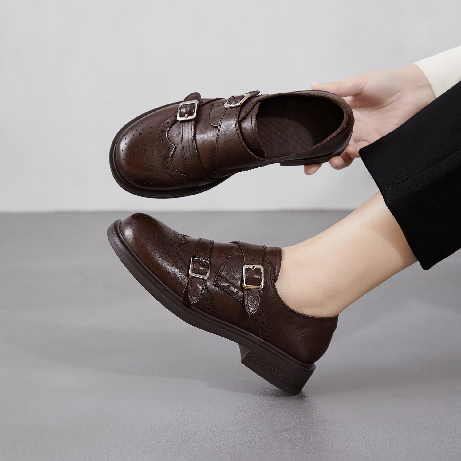 轻奢复古布洛克小皮鞋女2026春季新款真皮平底单鞋英伦德比乐福鞋,女鞋,时尚休闲鞋,淘宝优惠券,粉丝福利购,淘宝优惠卷