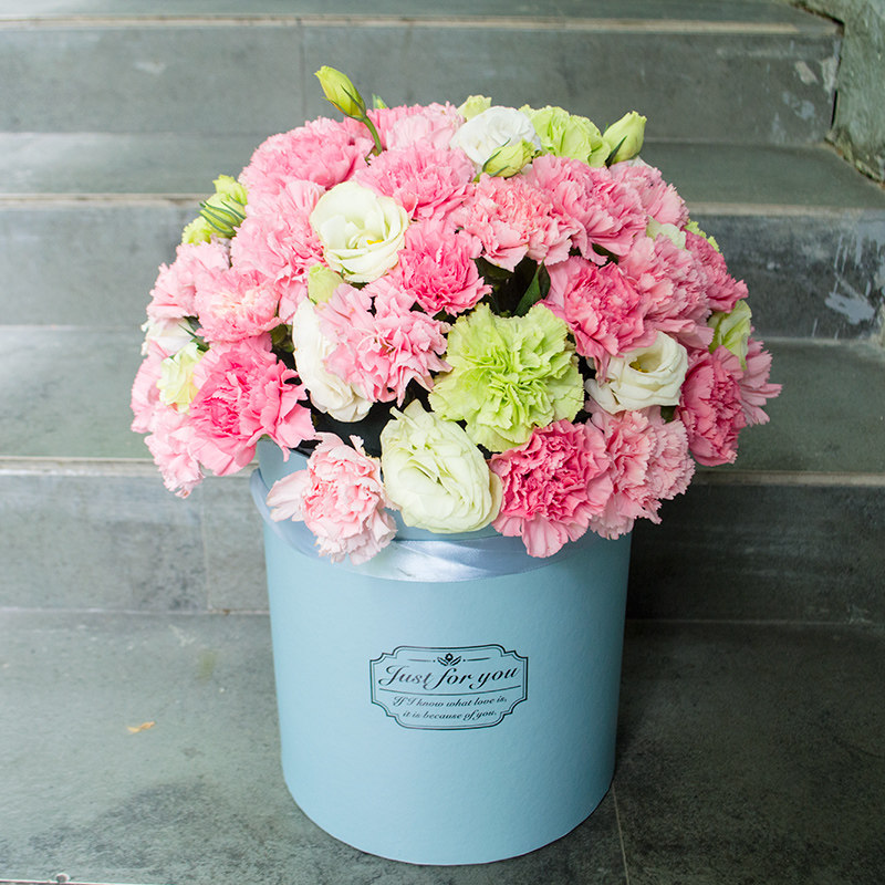 苏州鲜花速递同城红香槟玫瑰绣球花抱抱桶吴中虎丘相城生日送花店