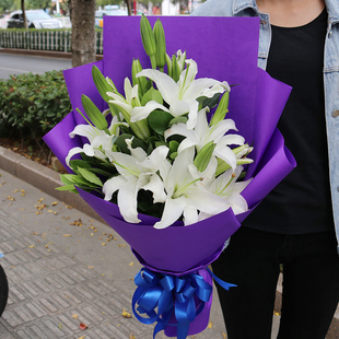 苏州粉白百合花束礼盒鲜花速递同城吴江姑苏虎丘吴中相城生日送花