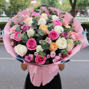 红粉玫瑰花束礼盒厦门鲜花速递广州佛山东莞青岛同城生日配送花店