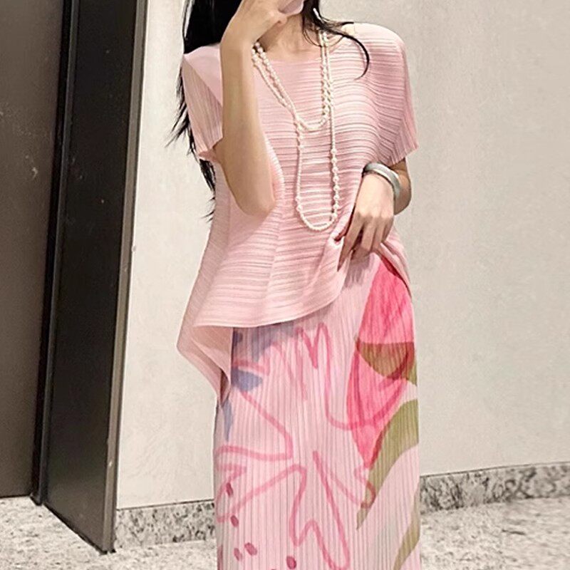 三宅褶皱短袖T恤宽松显瘦印花