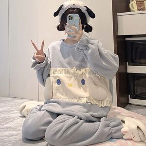 珊瑚绒睡衣女秋冬季2024新款法兰绒加绒加厚可爱玉桂狗家居服套装