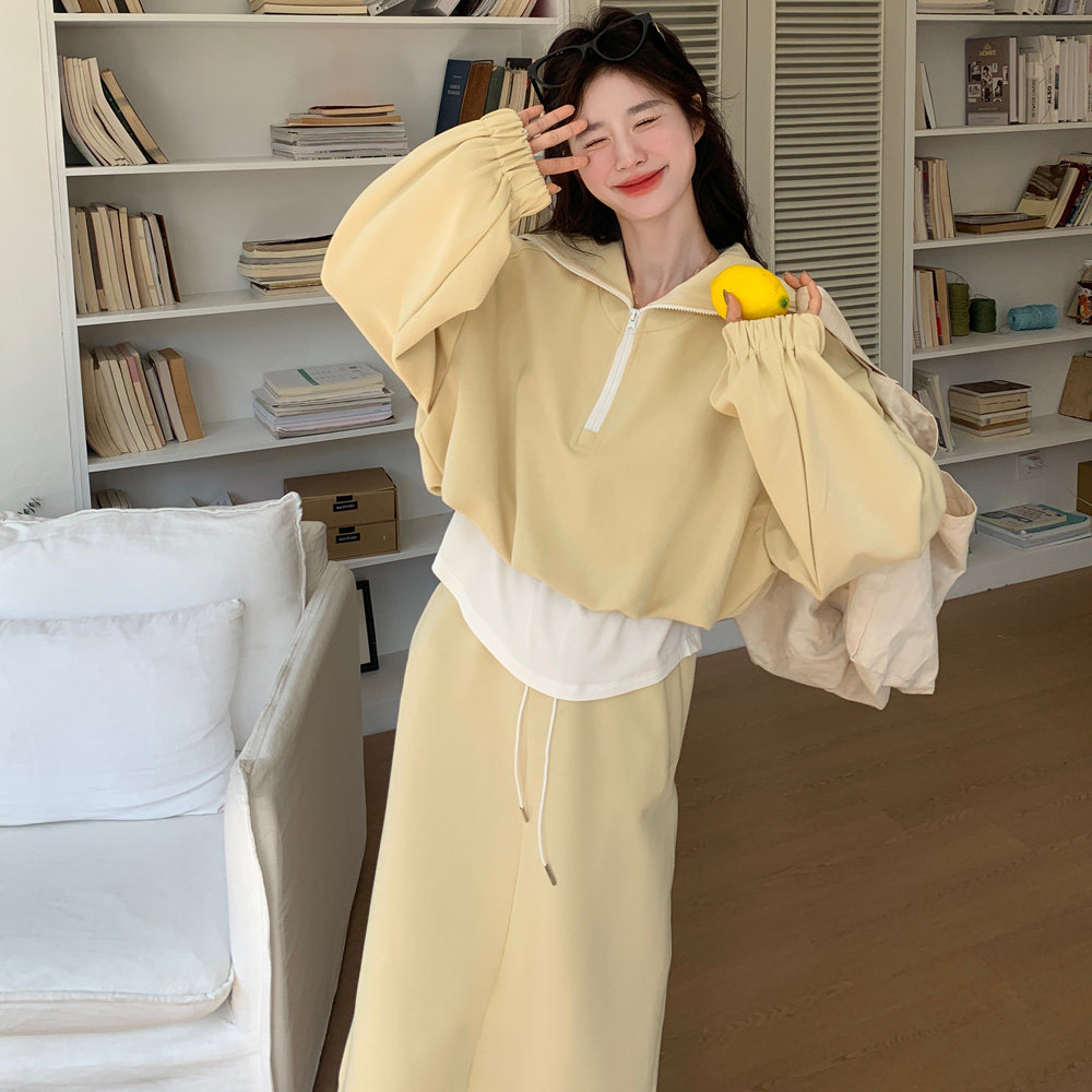 假两件黄色休闲运动卫衣套装女春秋2025新款半身裙两件套减龄百搭,女装套装/套裙,2C100