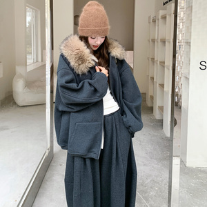 慵懒风可脱卸毛毛领开衫两件套女冬季2025年新款高级感阔腿裤套装图片