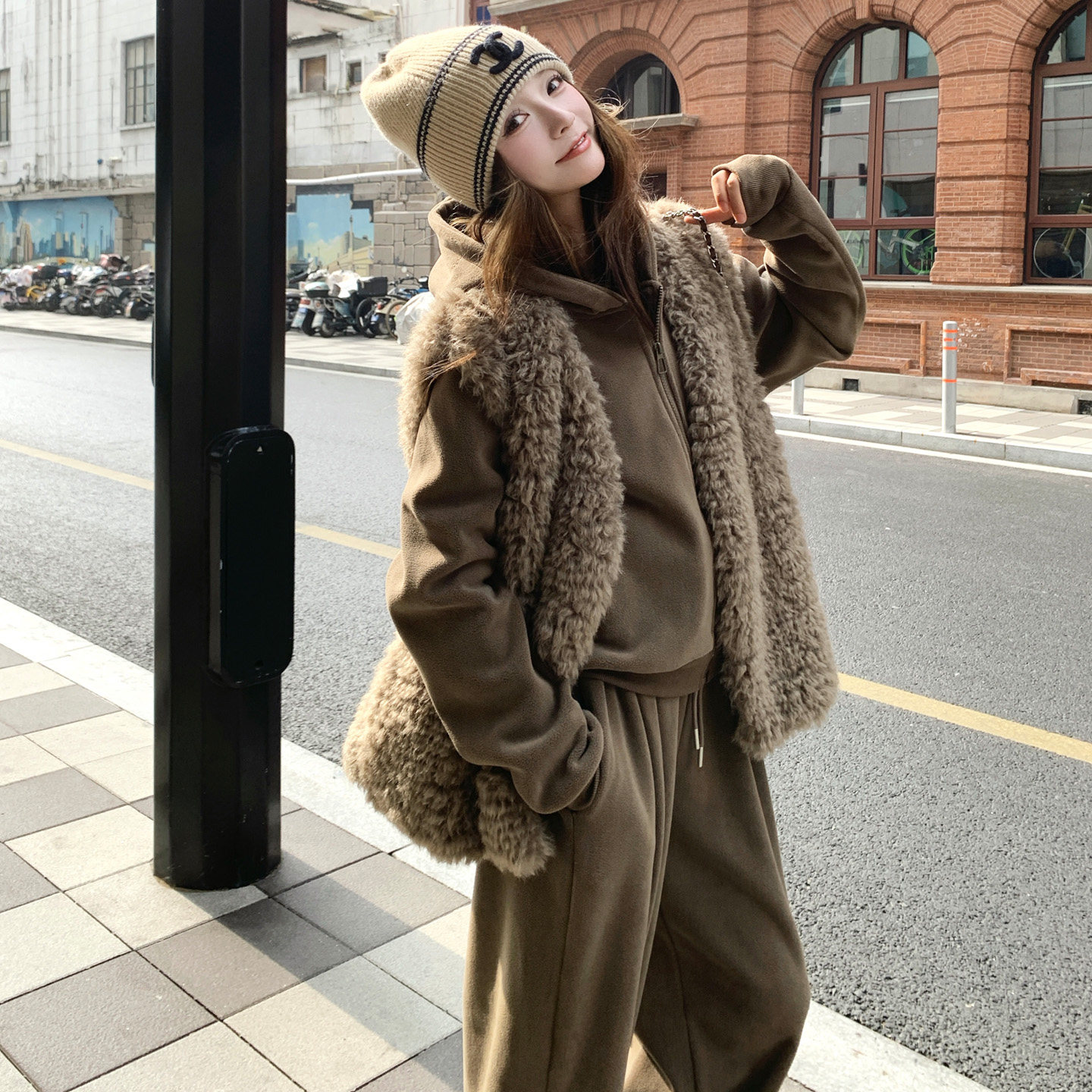 有货新款2025冬季高品质三件套套装2996P315控478,女装套装/套裙,2C100