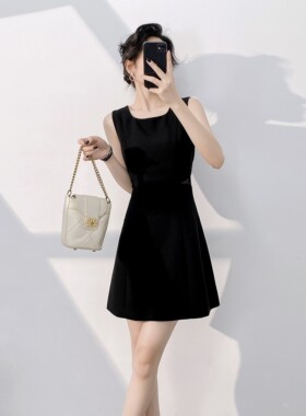 dkyk赫本风气质小黑裙2025新款春夏高级感生日显瘦连衣裙小礼服女