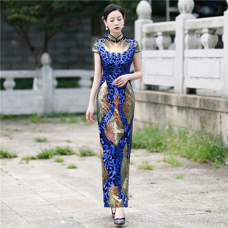 复古改良中国修身演出服