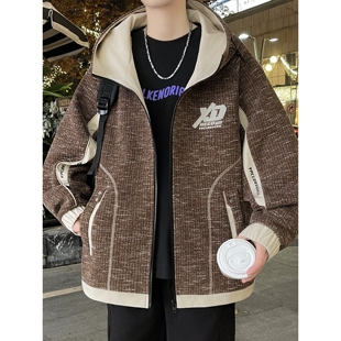 连帽工装夹克男士今年爆款潮牌春秋季青少年上衣服早春装男款外套