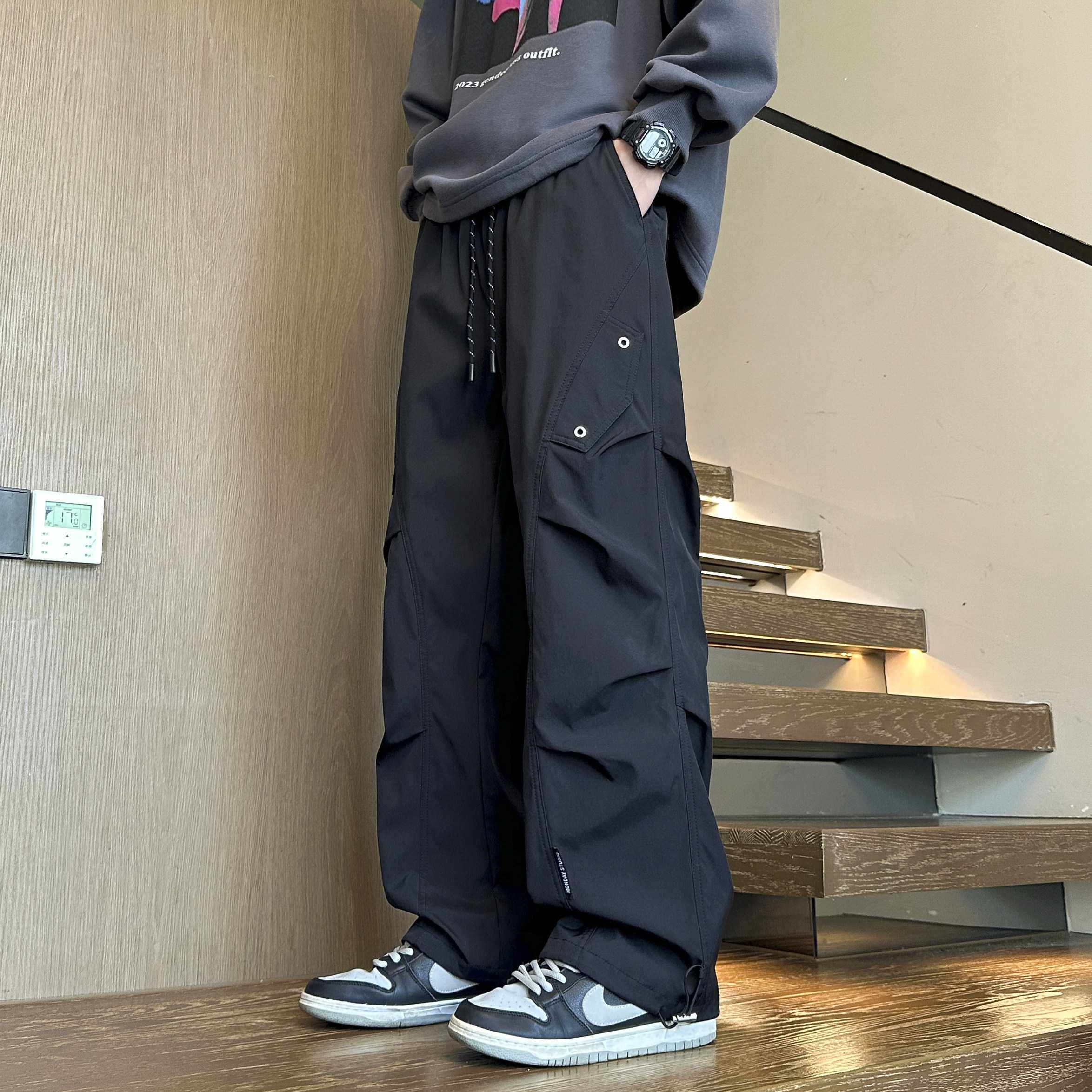 男士早春秋季宽松直筒运动登山冲锋裤男装休闲长裤子设计感工装裤