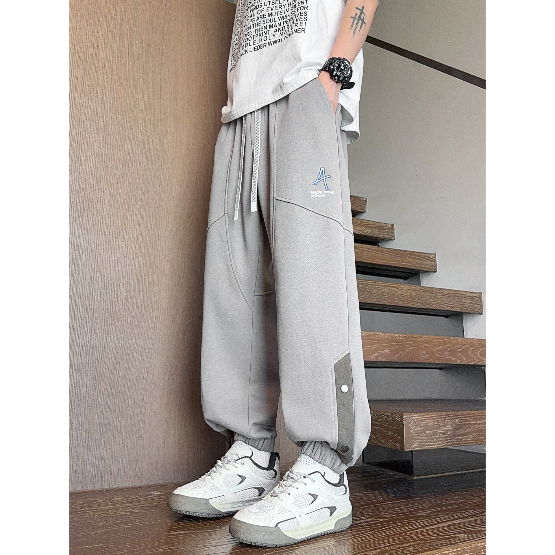 休闲长裤男款春秋季新款潮牌美式束脚卫裤宽松帅气青少年运动裤子