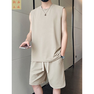 冰丝无袖t恤男夏季薄款速干背心短裤套装休闲运动篮球服穿搭一套
