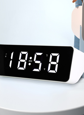 康巴丝智能闹钟电子表静音家用卧室创意桌面床头大数字台式时钟
