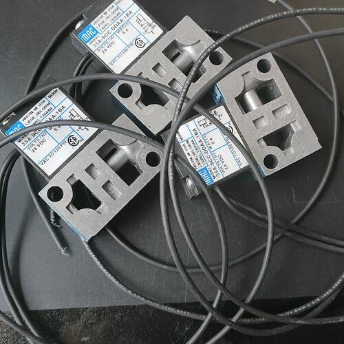 【议价】MAC电磁阀35A-SCC-DDAA-1BA3个，