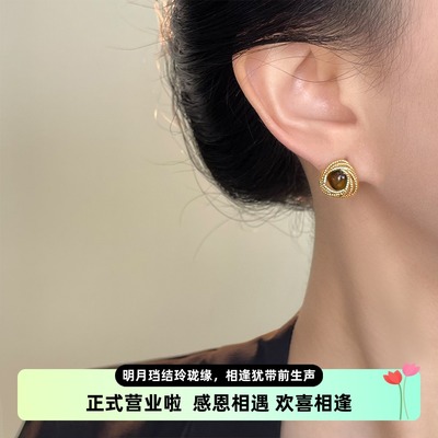 天然虎眼石美拉德风文艺复古精致百搭圆形几何贵气感饰品耳钉