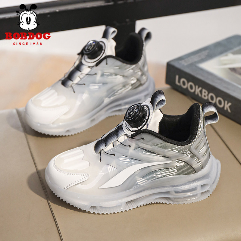 巴布豆童鞋男童运动鞋春秋季皮面防水儿童跑步鞋轻便软底男孩鞋子