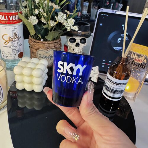 蓝天SKYY伏特加子弹杯蓝色试饮杯烈酒shot洋酒威士忌玻璃聚会