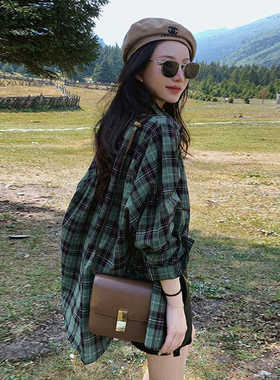 复古绿色格子衬衫女2024年秋季新款宽松休闲百搭长袖衬衣外套上衣