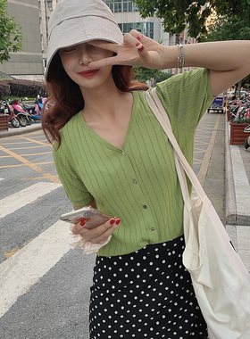 2024夏季纯色修身薄款空调衫贝壳扣v领冰丝针织衫女短袖开衫上衣