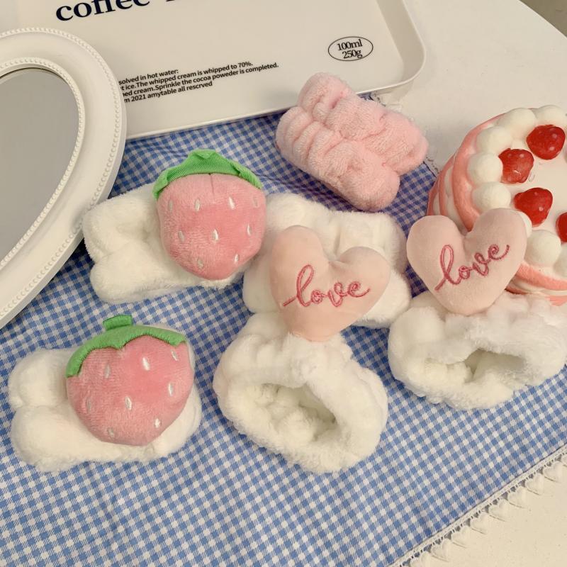 可爱卡通毛绒护腕防滴水神器