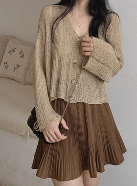 MYWAY 纸片人既视感V领显锁骨小女人针织上衣开衫喇叭袖坑条毛衣