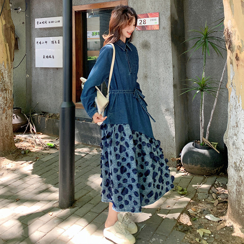 韩系气质减龄牛仔拼接连衣裙女2025春秋季新款法式收腰显瘦长裙子图片