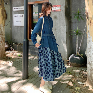 韩系气质减龄牛仔拼接连衣裙女2025春秋季新款法式收腰显瘦长裙子图片