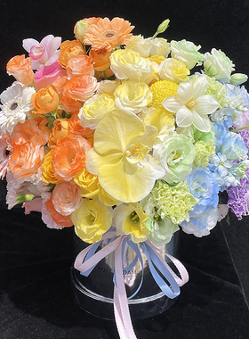 原创抱抱筒七彩虹玫瑰花束花店生日配送鲜花速递同城北京配送花