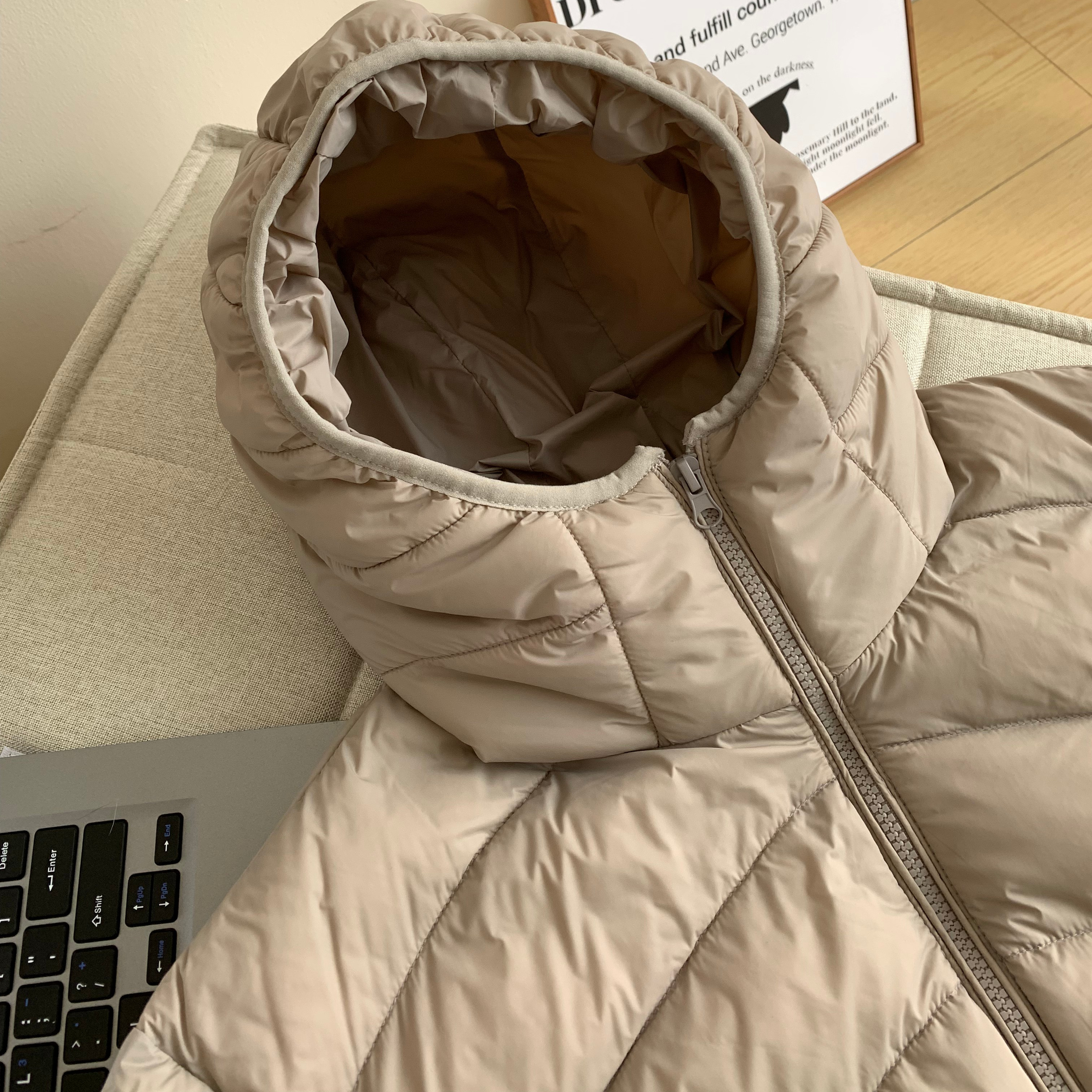 冬季90白鸭绒轻薄保暖羽绒服