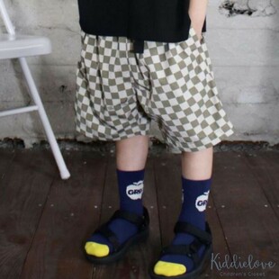 日本代购 童装 GROOVY COLORS 纯棉斜纹布棋盘休闲附腰带五分短裤