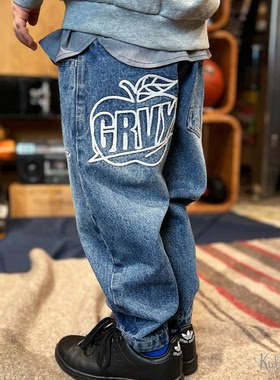 日本代购 童装 GROOVY COLORS 纯棉丹宁苹果刺绣茧型宽松牛仔裤