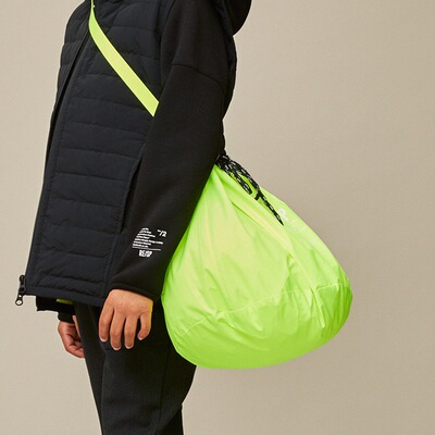 轻便球包斜背包杂物包新色