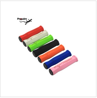 Poignées de vélo - Ref 2346377 Image 1