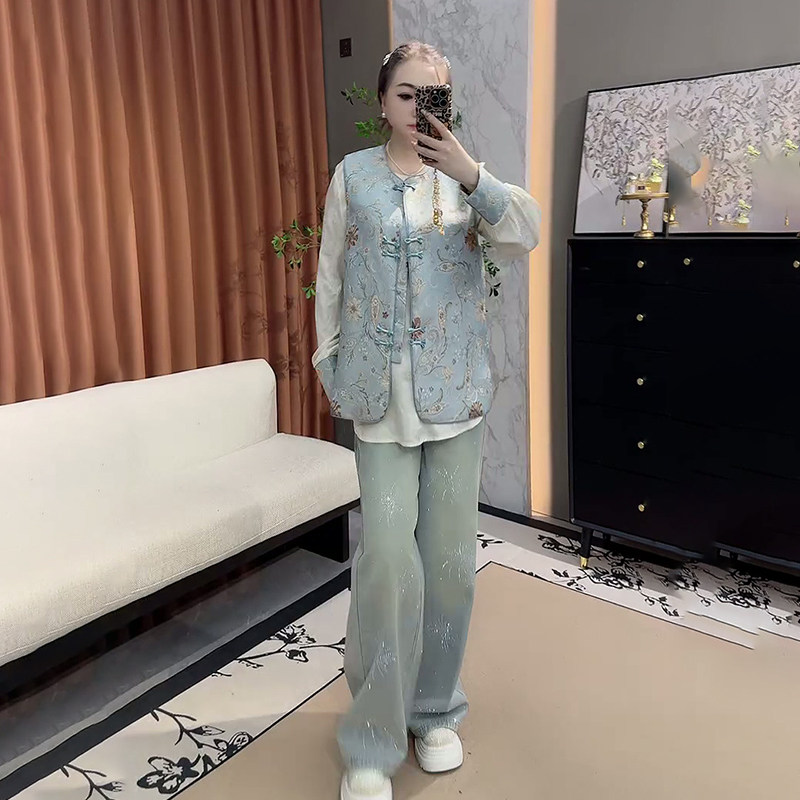 胖妹妹大码女装春季2026新款新中式时尚刺绣盘扣马甲搭配提花内搭,女装/女士精品,大码内搭,淘宝优惠券,粉丝福利购,淘宝优惠卷