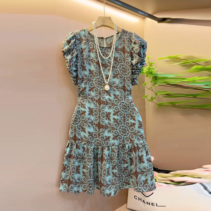 胖mm2025夏季新款欧货复古印花圆领小飞袖连衣裙遮肉显瘦大码女装,女装/女士精品,大码连衣裙,淘宝优惠券,粉丝福利购,淘宝优惠卷