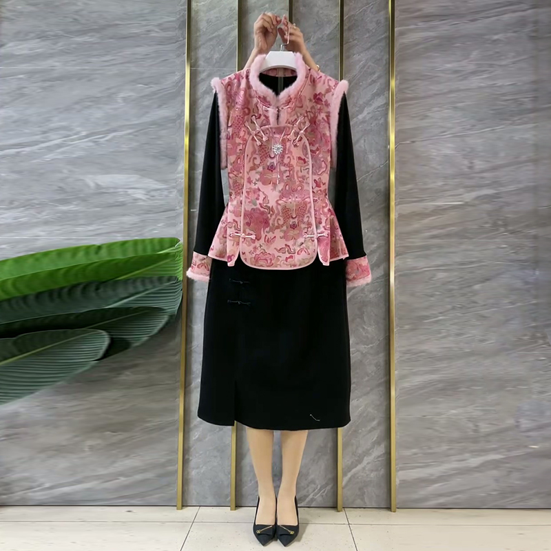 新中式国风马甲打底衫半身裙套装