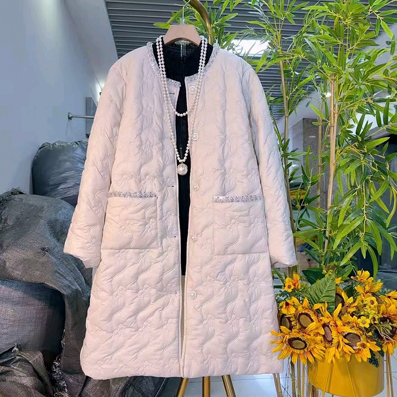 欧货时尚轻薄刺绣中长款棉服外套