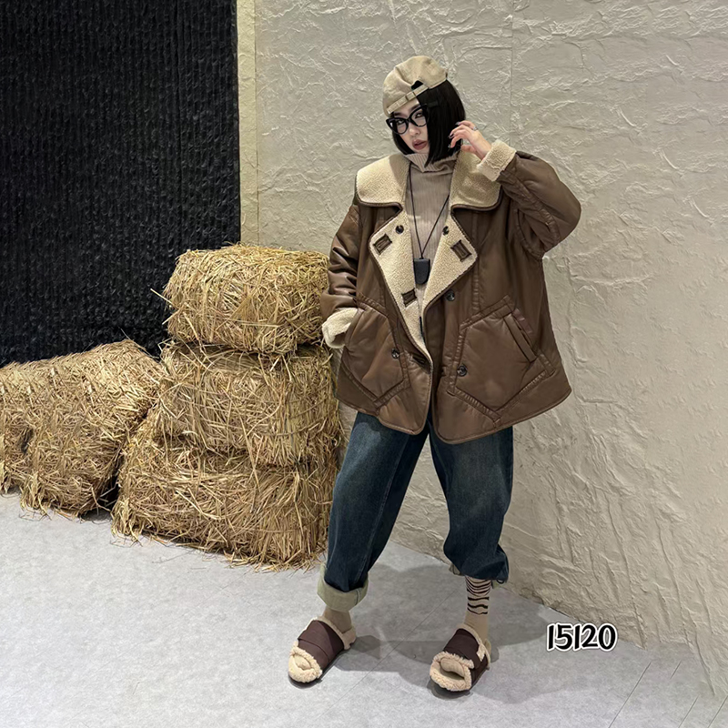 大码女装时尚双面穿外套