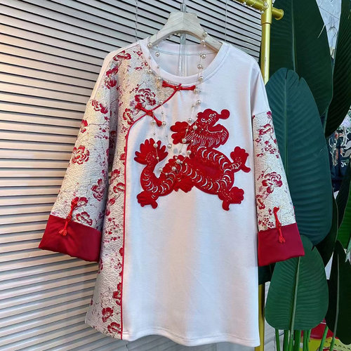 拼接龙年限定款显瘦卫衣上衣潮