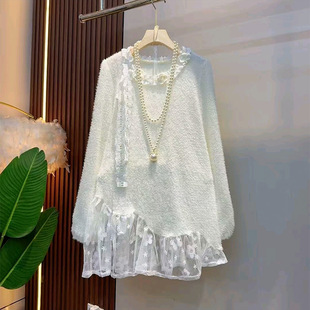 女装 胖妹妹拼接蕾丝设计立体花飘带长袖 大码 新款 宽松百搭上衣 小衫
