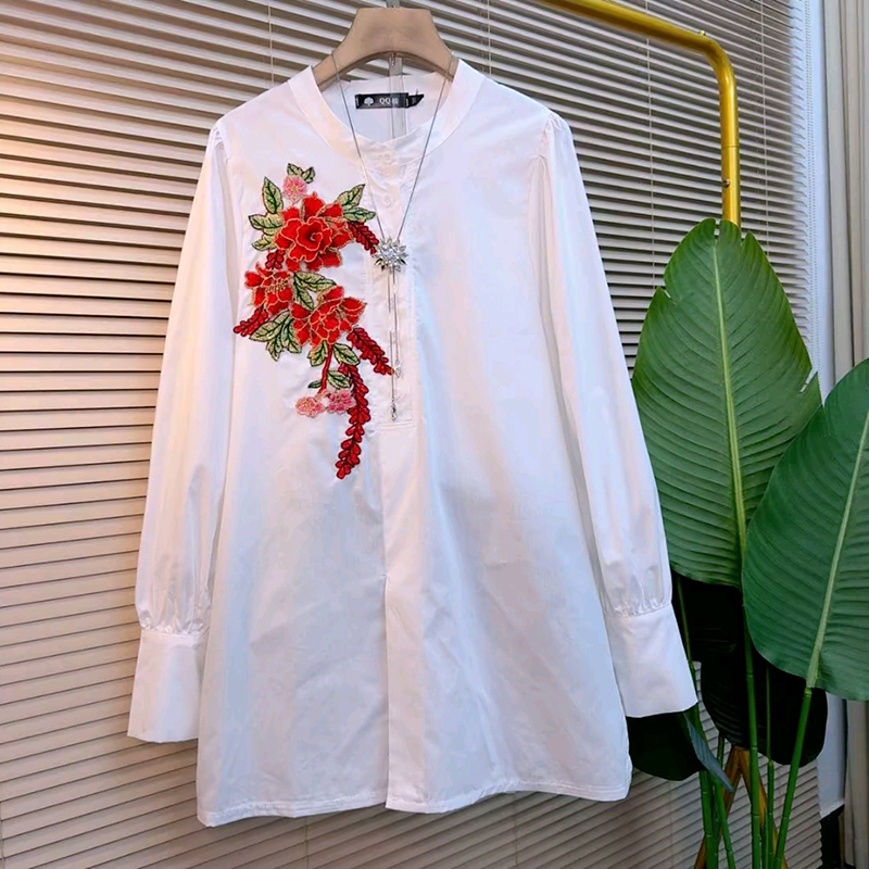 欧货时尚气质刺绣花朵开叉衬衫新