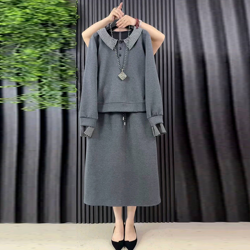 显瘦卫衣上衣百搭半身裙休闲套装
