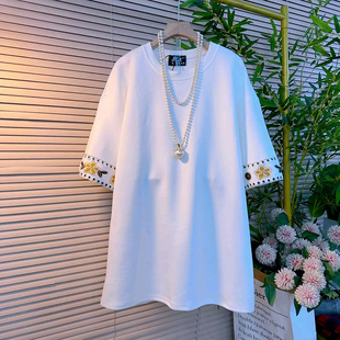 衬衫 上衣胖MM显瘦复古短袖 减龄大码 女装 新款 刺绣T恤衫 宽松中长款