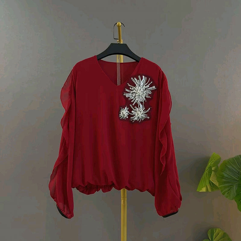 2026春季新款韩版气质V领钉珠花朵木耳边小衫大码女装长袖上衣女,女装/女士精品,大码内搭,淘宝优惠券,粉丝福利购,淘宝优惠卷
