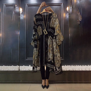 显瘦碎花长袖 减龄连衣裙2022春夏新款 女连衣裙 洋气时尚 胖妹妹大码