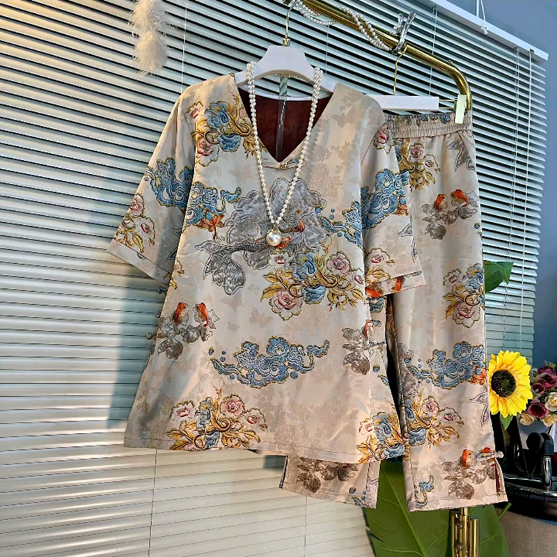 新中式V领盘扣复古印花上衣裤子两件套大码女装胖MM宽松夏季新款